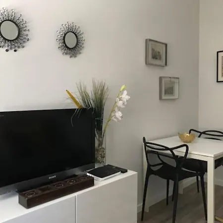Cosy 2 Bedrooms In Arroios - Ssl 3a 리스본