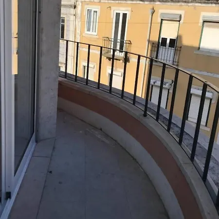 דירה Cosy 2 Bedrooms In Arroios - Ssl 3a ליסבון